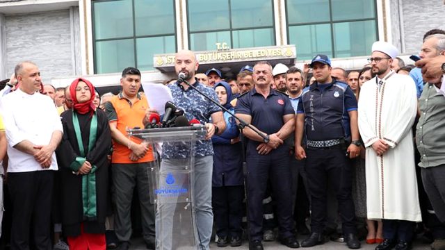 İBB önünde okuduğu bildiriyle İmamoğlu'nu kınayan Murat Kazanasmaz'ın işine son verildi