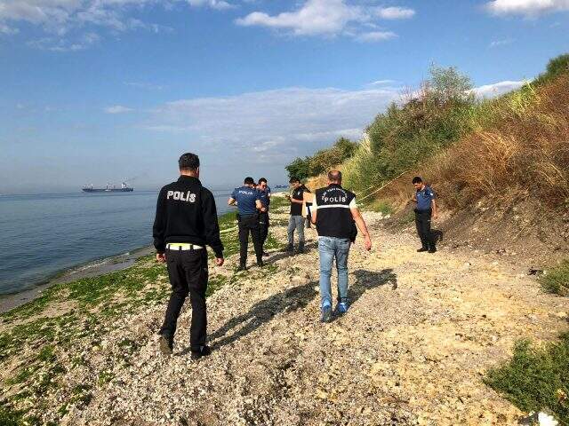 Beylikdüzü Sahili'nde kıyıya, poşet içinde bebek cansız bedeni vurdu
