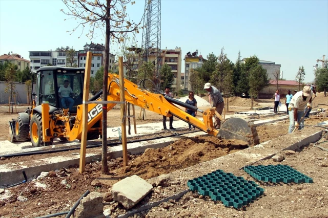 Erdoğan talimat vermişti! Bombalanan emniyet binası millet bahçesine dönüşüyor