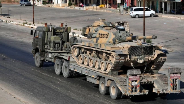 İdlib - Han Şeyhun'a yönelik askeri operasyon düzenleyen Suriye, Türkiye'yi silahlı muhaliflere ve...