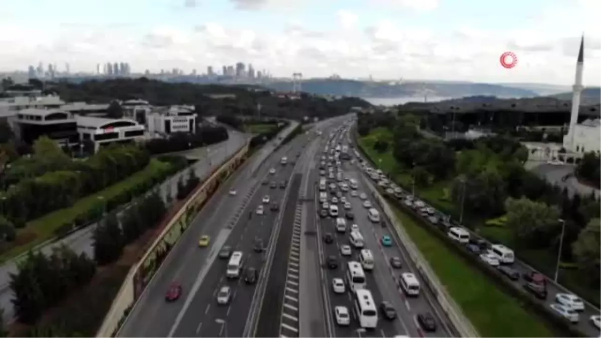 İstanbul da tatil dönüşü trafik havadan görüntülendi Son Dakika