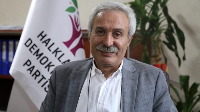 Diyarbakır, Van ve Mardin belediye başkanları görevden alındı