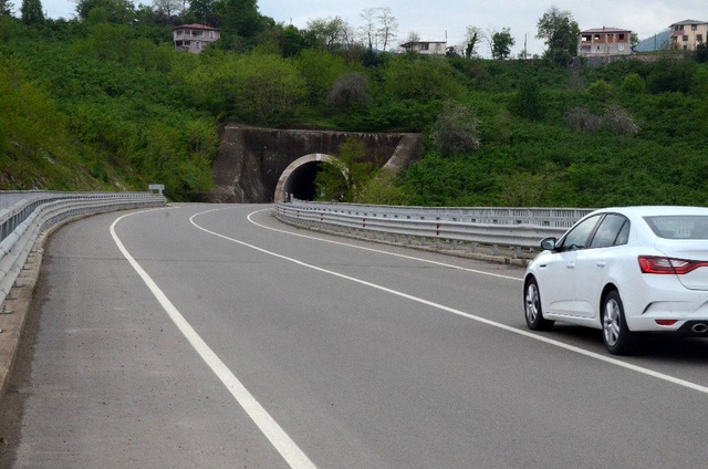 Asrın projesi olarak bilinen Karadeniz-Akdeniz Yolu'nda çalışmalar devam ediyor