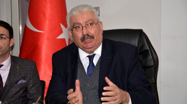 MHP'li Semih Yalçın'dan <a class='keyword-sd' href='/abdullah-gul/' title='Abdullah Gül'>Abdullah Gül</a> ve <a class='keyword-sd' href='/ahmet-davutoglu/' title='Ahmet Davutoğlu'>Ahmet Davutoğlu</a>'nun 