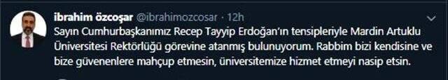 Arap şeyhi gibi giyinen Rektör Ağırakça görevden alındı