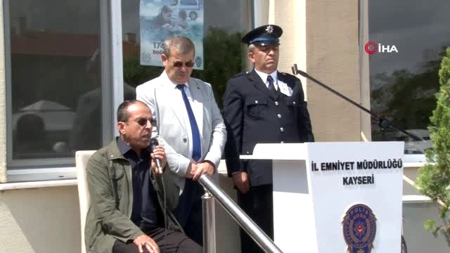 Polis memurunun cenaze töreninde duygulandıran feryat: Baba bizi bırakma