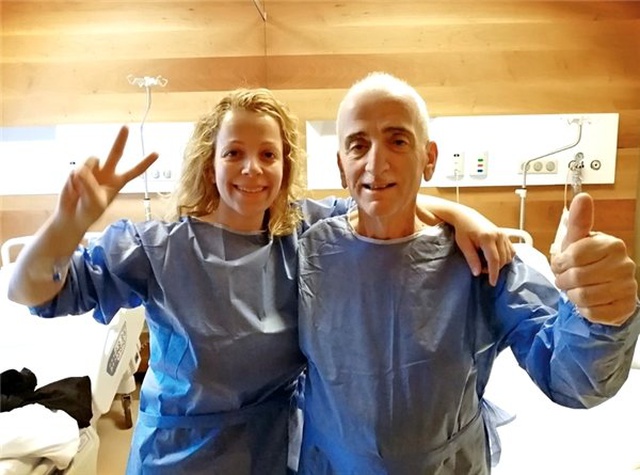 5 yıl önce haberini yaptığım doktorun masasında babam ve ablam var
