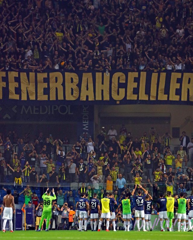  <a class='keyword-sd' href='/fenerbahce/' title='Fenerbahçe'>Fenerbahçe</a>'ye <a class='keyword-sd' href='/basaksehir/' title='Başakşehir'>Başakşehir</a> maçında galibiyeti getiren konuşma ortaya çıktı!