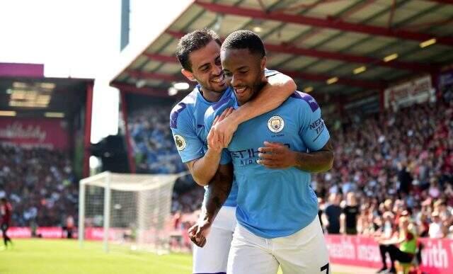 Manchester City 3 puanı 3 golle aldı