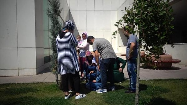 Boğazına makas saplanan Ezel'in annesi: Bana çocuk değil, ceset veriyorlar