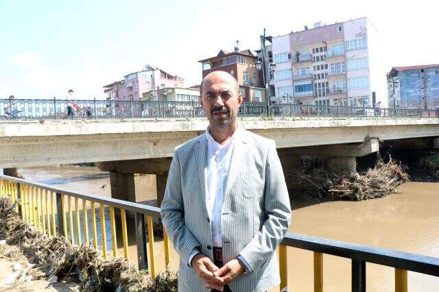 Terme'de sel çiftçiyi vurdu, zarar 250 milyon TL Samsun'un Terme ilçesinde yaşanan sel çiftçiyi vurdu! Zarar 250 milyon TL