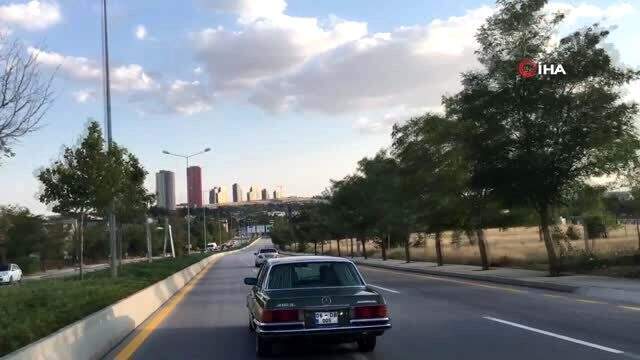 Bahçeli, klasik otomobille başkent sokaklarını gezdi MHP lideri Bahçeli, Neşet Ertaş dinleyip klasik otomobiliyle başkent sokaklarını gezdi