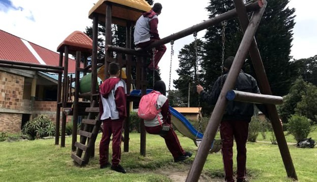 <a class='keyword-sd' href='/kolombiya/' title='Kolombiya'>Kolombiya</a>'nın çocuk gerillaları normal yaşama geri dönmeye çalışıyor