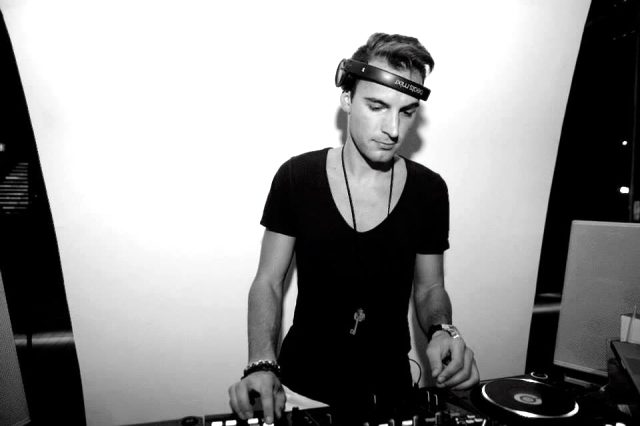 Beren Saat'in gönlünü Fransız DJ Maga'ya kaptırdığı iddia edildi