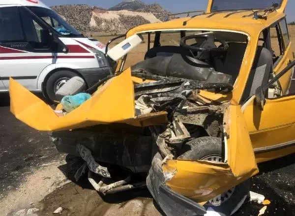 Burdur'da zincirleme trafik kazası: 1 ölü, 9 yaralı