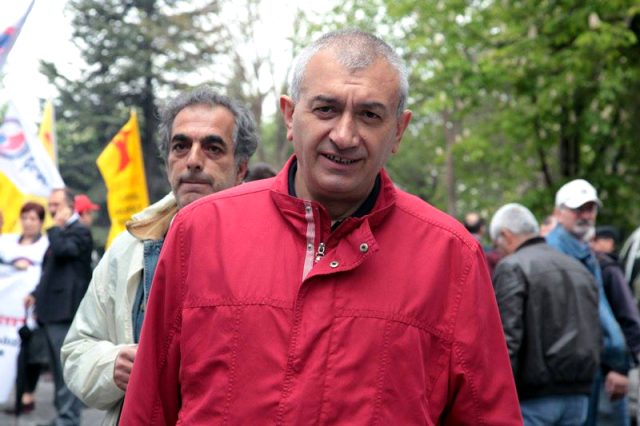 CHP'li Belediye Başkanı, koltuğunu vekaleten AK Partili meclis üyesine bıraktı