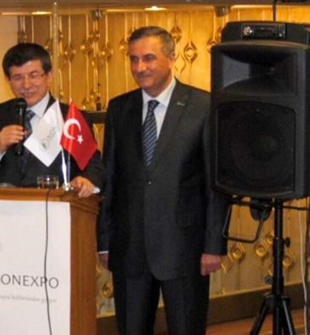 Davutoğlu'na 