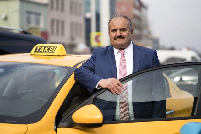 İmamoğlu onayladı, taksilerde zamlı tarife bu gece başlıyor