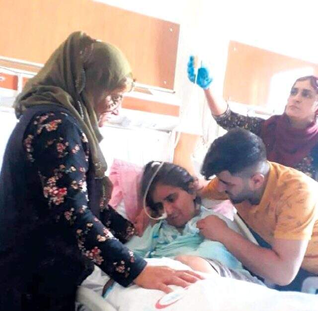 Eşini seccade üzerinde öldüresiye deven koca, tutuklandı Eşini seccade üzerinde öldüresiye döven koca, tutuklandı
