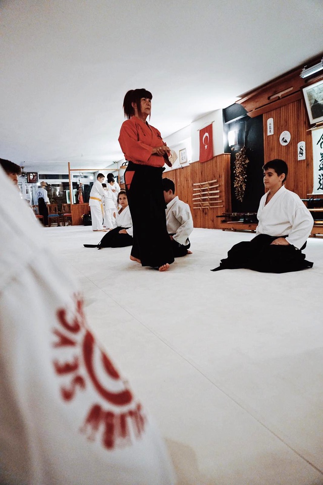 Aikido, 3 günlük eğitimle kadınlara kendini savunmayı öğretiyor
