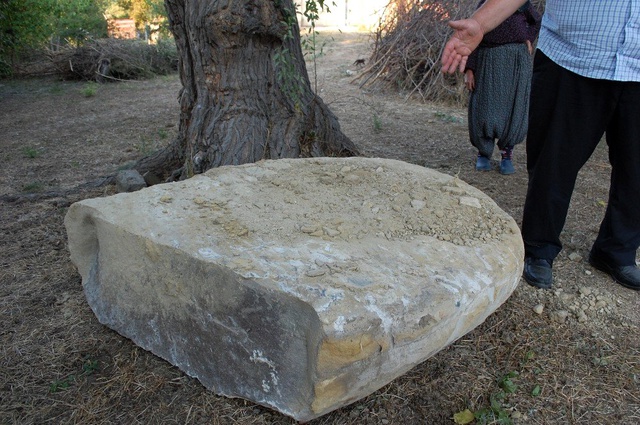 500 kilo altın olduğu söylenen yerden dev kaya parçası çıktı
