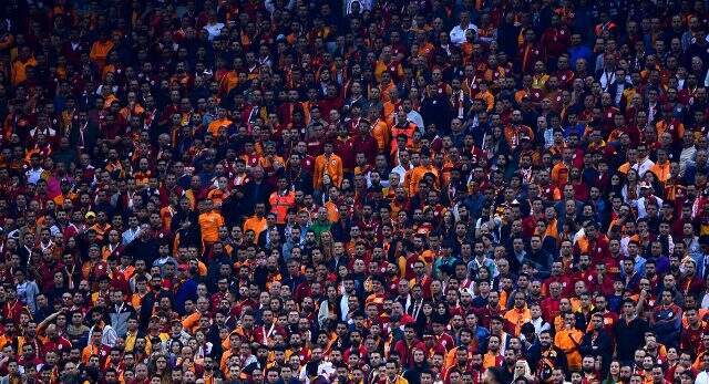 Galatasaray TT Stadı'nın kapasitesini artırmak için TFF'ye başvurdu! Galatasaray TT Stadı'nın kapasitesini artırmak için TFF'ye başvurdu!