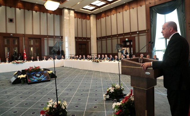 Cumhurbaşkanı Erdoğan'ın Beştepe'de ağırladığı belediye başkanları ne talep etti, hangi kararlar alındı?