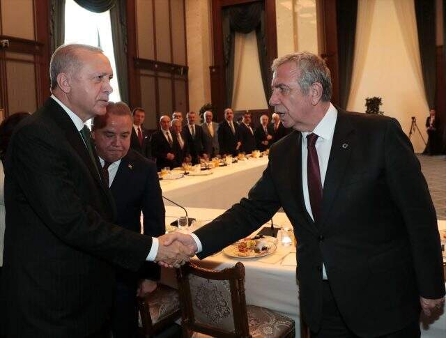 Cumhurbaşkanı Erdoğan'ın Beştepe'de ağırladığı belediye başkanları ne talep etti, hangi kararlar alındı?