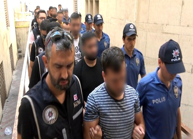 Tefecilikten alınan şüpheliler 