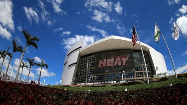 Miami Heat'e cinsel içerikli film sitesinden sponsorluk teklifi!
