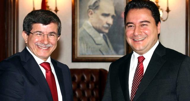 Yeniden Refah Partisi'nden Davutoğlu ve Babacan'a çağrı: Partimize buyursun gelsinler