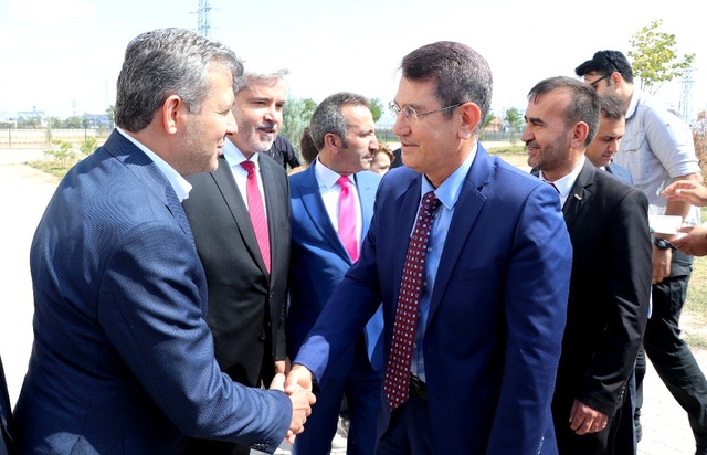 AK Partili Nurettin Canikli: FETÖ, taraftarlarına 'Zina edebilirsiniz' talimatı verdi