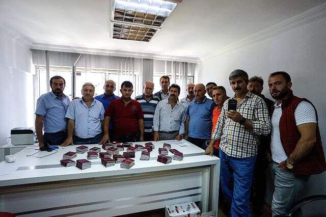 3 bin dolar maaşlı iş vaadiyle 500 kişiyi dolandırdılar 3 bin dolar maaşlı iş vaadiyle 500 kişiyi dolandırdılar