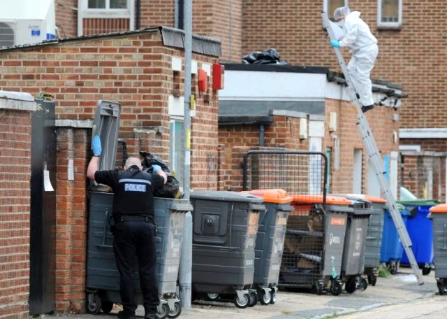 İngiliz kadın oyuncu Lorraine Bream'in cesedi alışveriş merkezinin çatısında bulundu