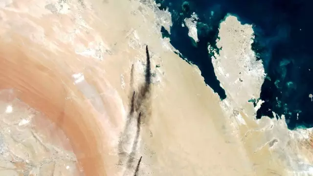 İran Dışişleri Bakanı Zarif: ABD ya da Suudi Arabistan saldırırsa topyekün savaş çıkar