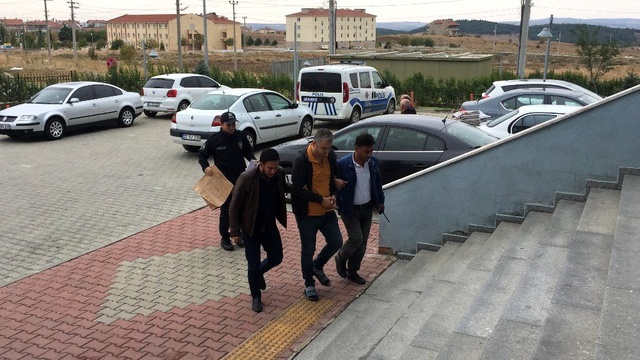 Tartıştığı annesini defalarca bıçaklayarak öldürdü