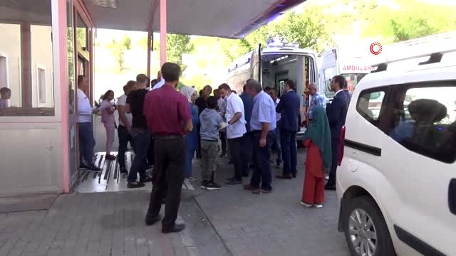 Bingöl'de 27 öğrenci civayla oynadıkları için hastaneye kaldırıldı