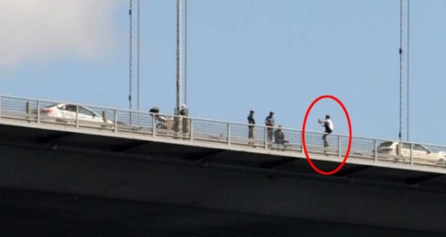 Köprüdeki intihar girişimini küçük kızına canlı canlı izletti