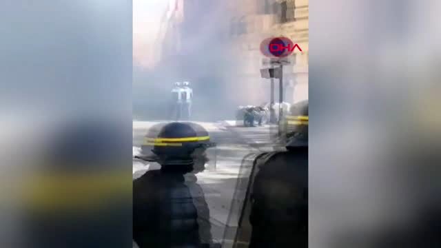 7 bin polisin görevlendirildiği Sarı Yelekliler eylemi 45. haftasında da devam etti