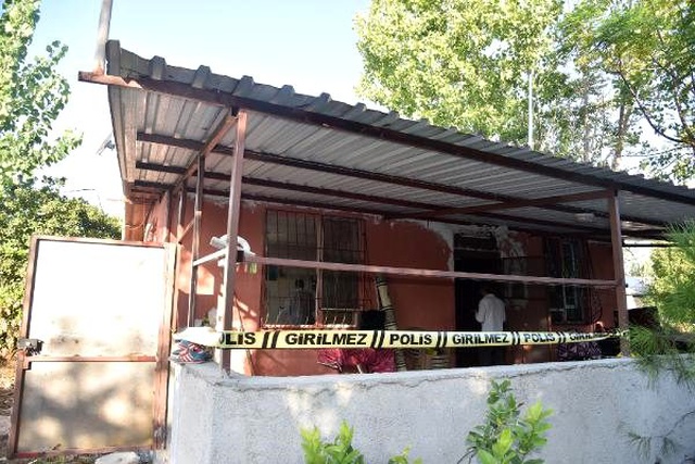Antalya'da 45 yaşındaki engelli kadın, evinde ölü bulundu!
