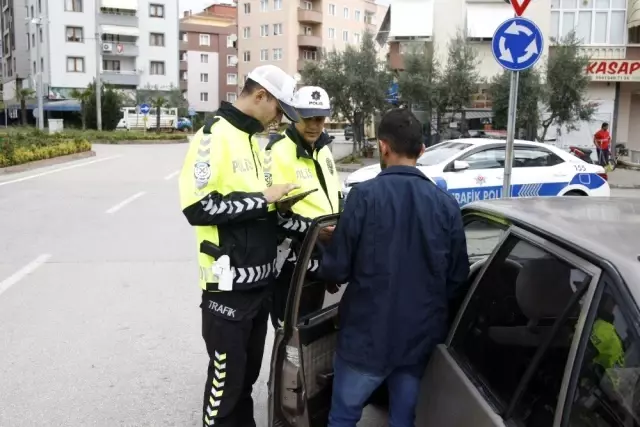 Erdoğan sinyali vermişti! Trafikte aracında sigara içenlere ceza kesildi