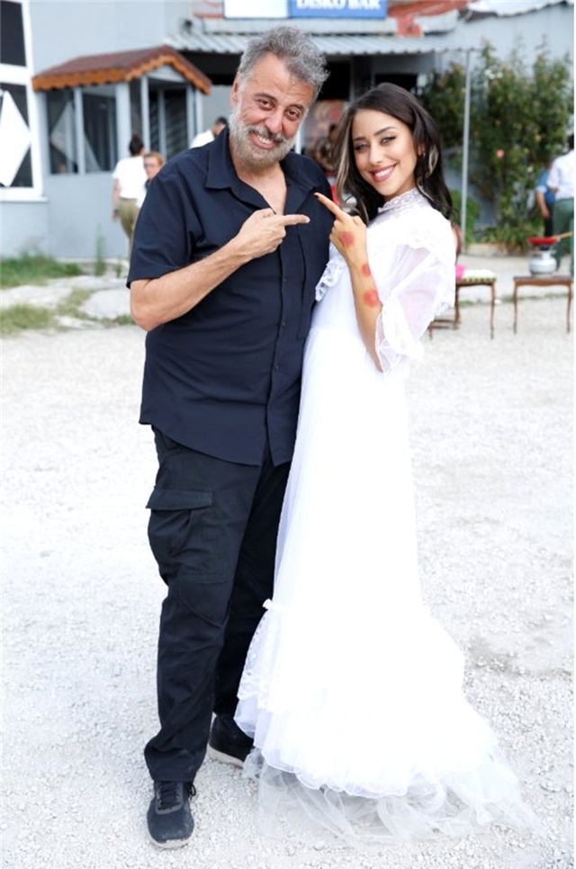 Sette düğün!