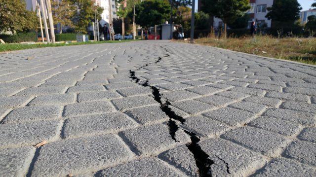 Jeofizik Uzmanı Gündoğdu: İçimin sıkılmasının nedeni depremin Silivri açıklarında olması