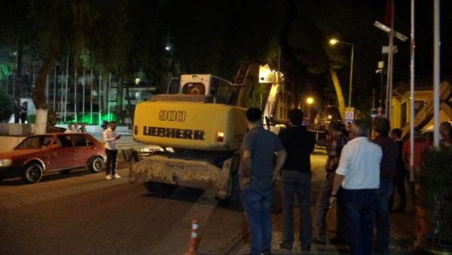 İncirliova Belediye Başkanı Kaya: Belediyeyi borç batağının içine düşürmüşler