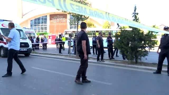 Son dakika: Otobüs durağa girdi: 3 kişi hayatını kaybetti Otobüs durağa girdi: 3 kişi hayatını kaybetti