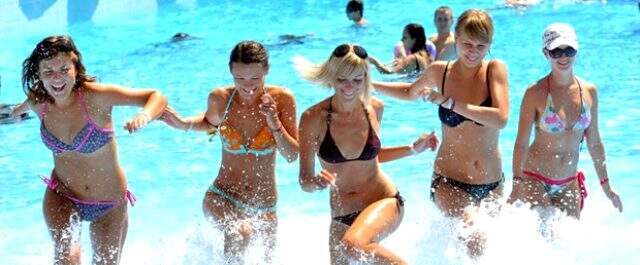 Türkiye'ye en çok turist gönderen ülke Rusya oldu Türkiye'ye en çok <a class='keyword-sd' href='/turist/' title='turist'>turist</a> gönderen ülke Rusya oldu