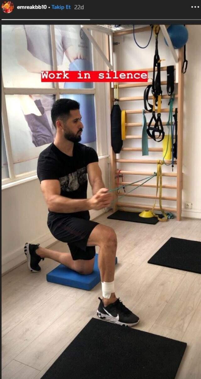 Ayağı kırılan Emre Akbaba, bireysel idmanlara başladı