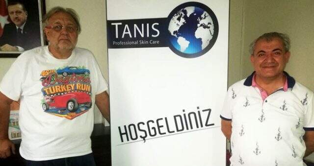 Cumhurbaşkanı Erdoğan'ın çağrısı ile memleketine döndü, 10 milyon euroluk yatırım yaptı Cumhurbaşkanı Erdoğan'ın çağrısı ile memleketine döndü, 10 milyon euroluk yatırım yaptı