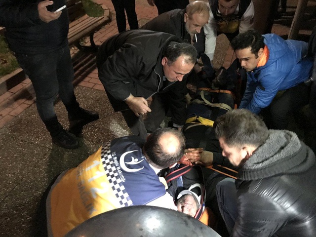 Arkadaşının boğazını keserek öldüren sanığın akli dengesi araştırılacak