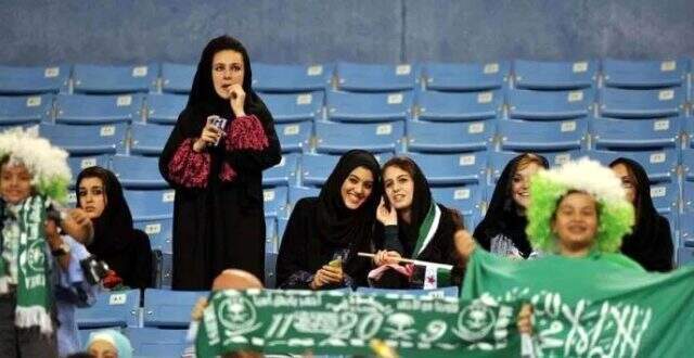 Suudi Arabistan'da ilk kadın futbol ligi başladı Suudi Arabistan'da ilk kadın futbol ligi başladı